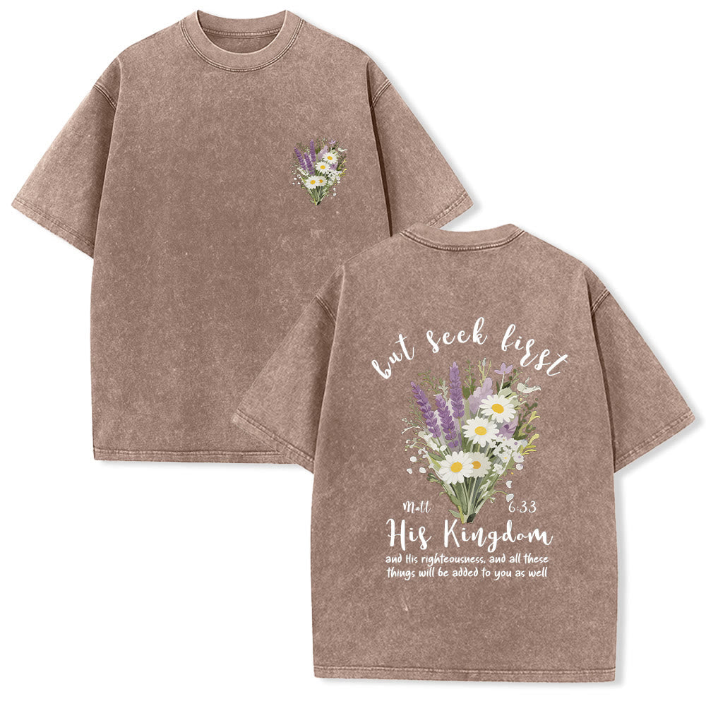 Christianartworkshop Tiny Lavender Daisy Bouquet Large Back Floral Arrangement Inspirational Verse Washed T-Shirt