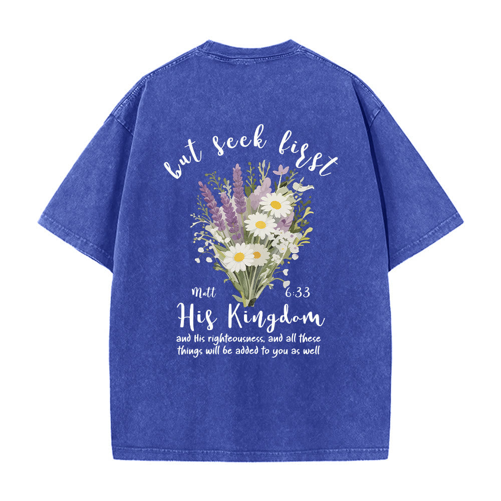 Christianartworkshop Tiny Lavender Daisy Bouquet Large Back Floral Arrangement Inspirational Verse Washed T-Shirt