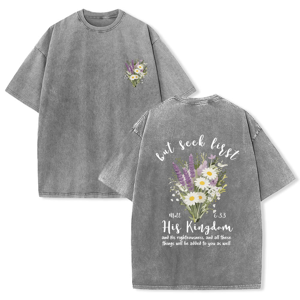 Christianartworkshop Tiny Lavender Daisy Bouquet Large Back Floral Arrangement Inspirational Verse Washed T-Shirt