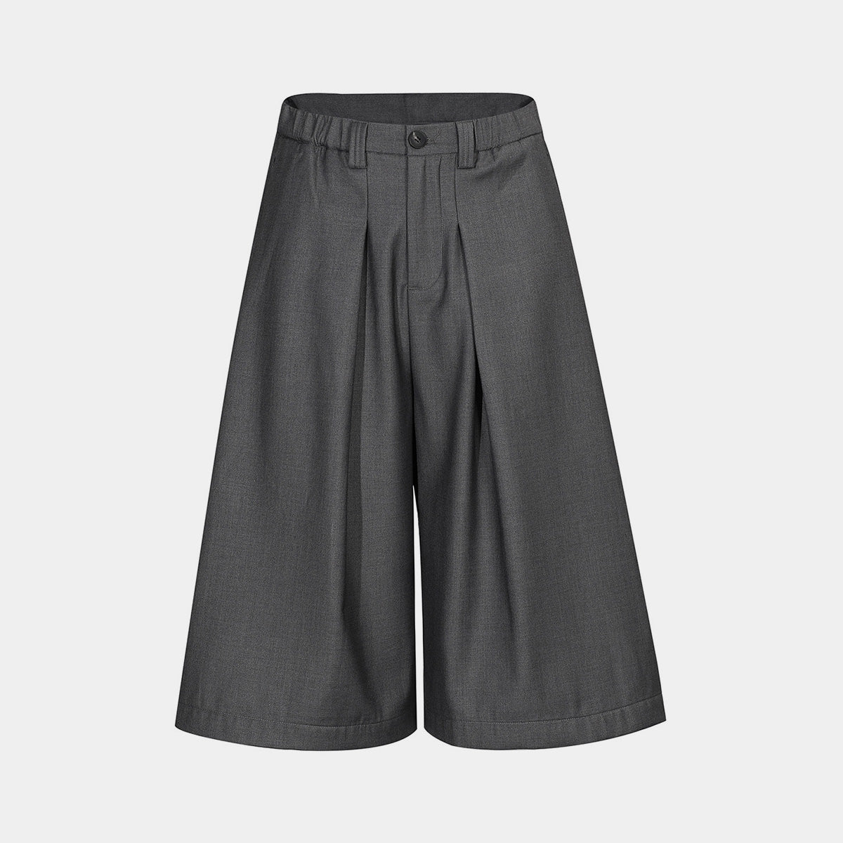 Pleated Baggy Shorts