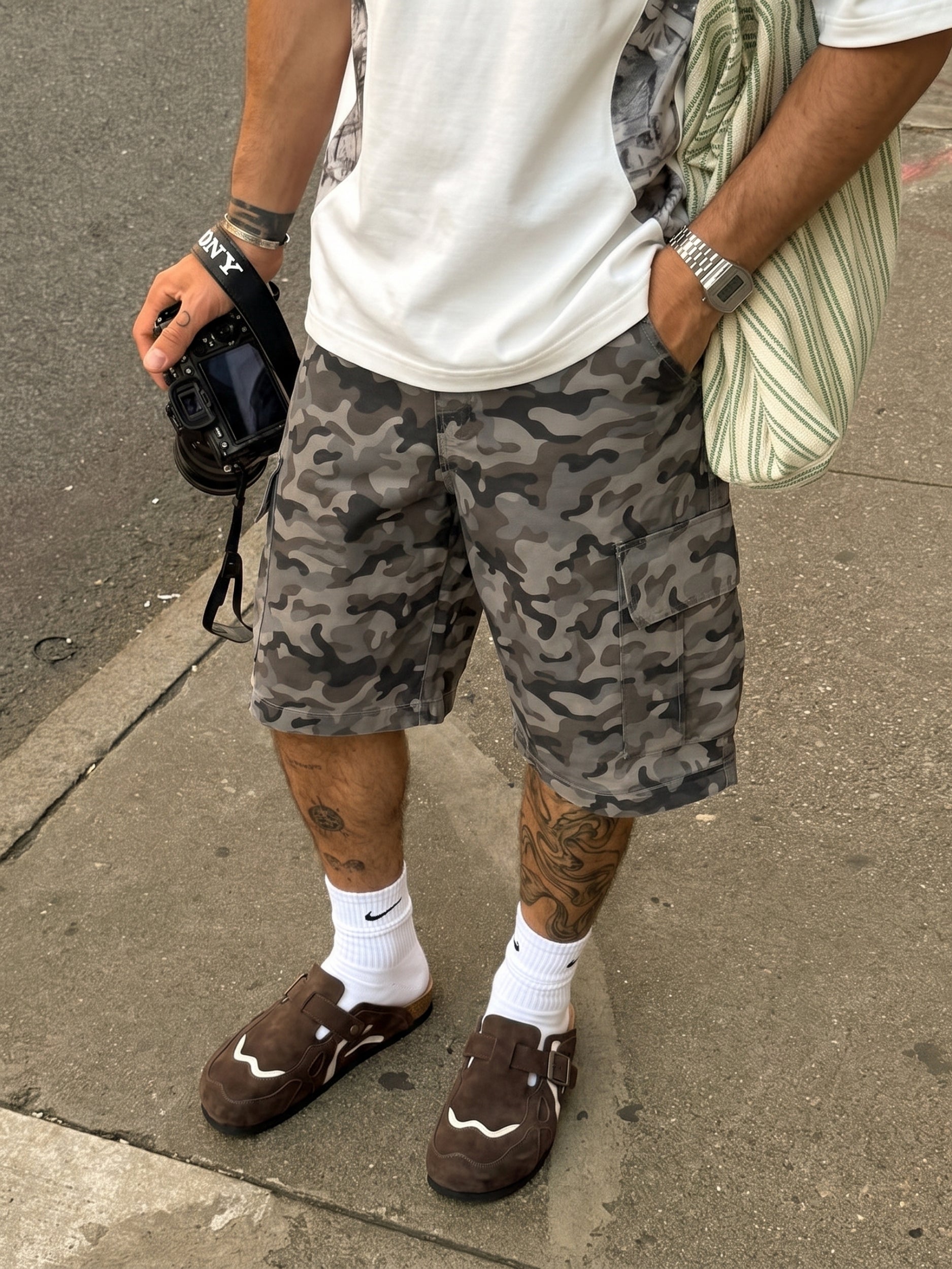 Wavey Clogs - Army Green