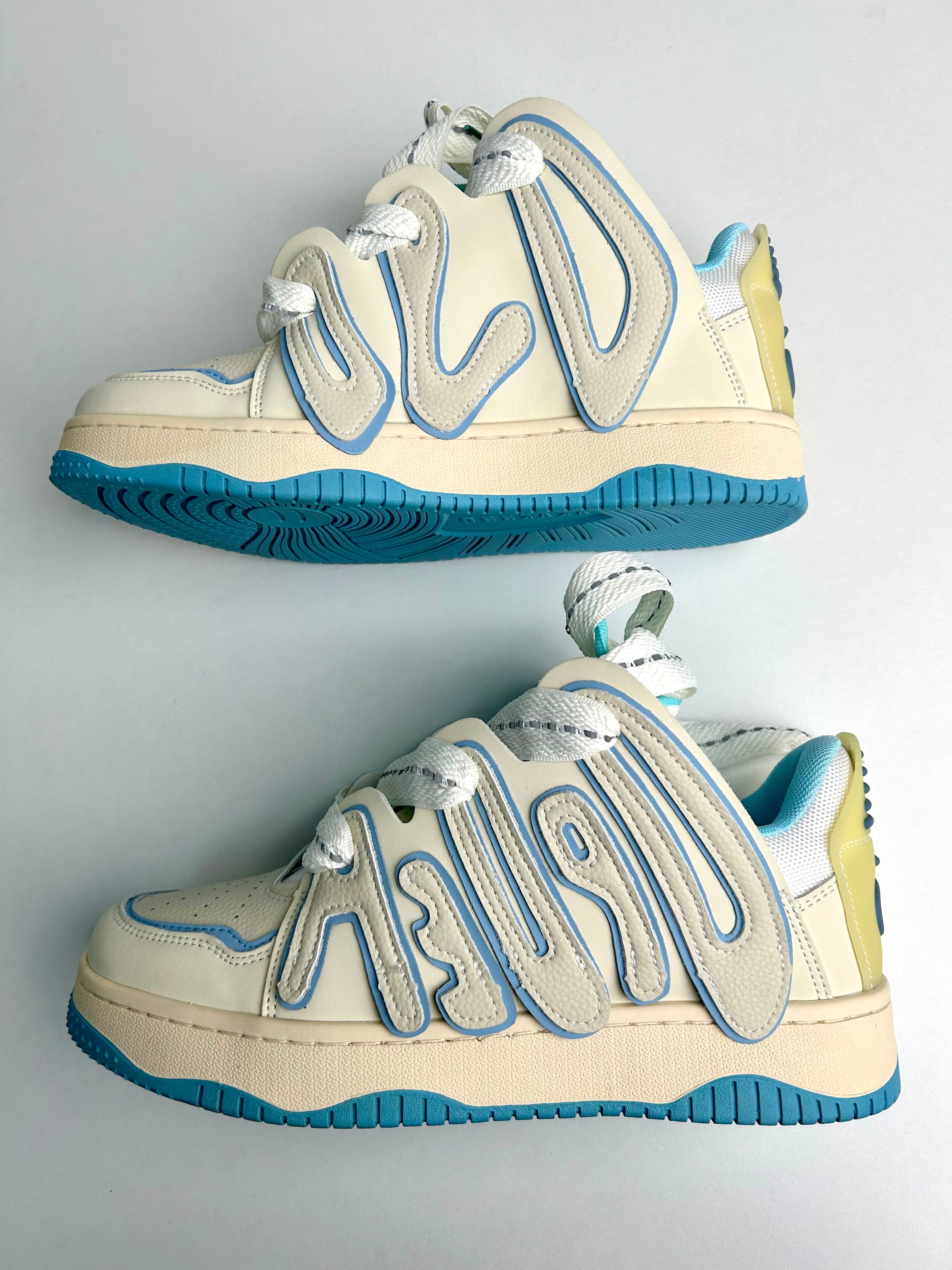 Waved | Beige and Blue Sneakers