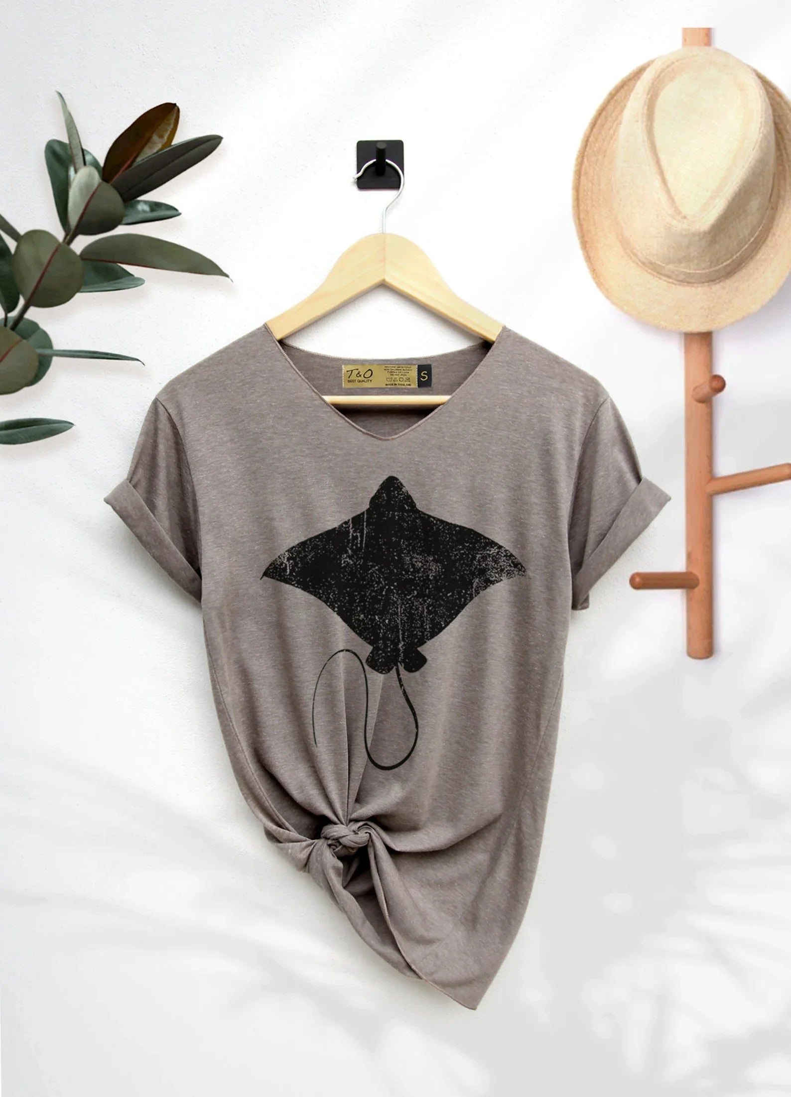 Sting Ray Tee V4