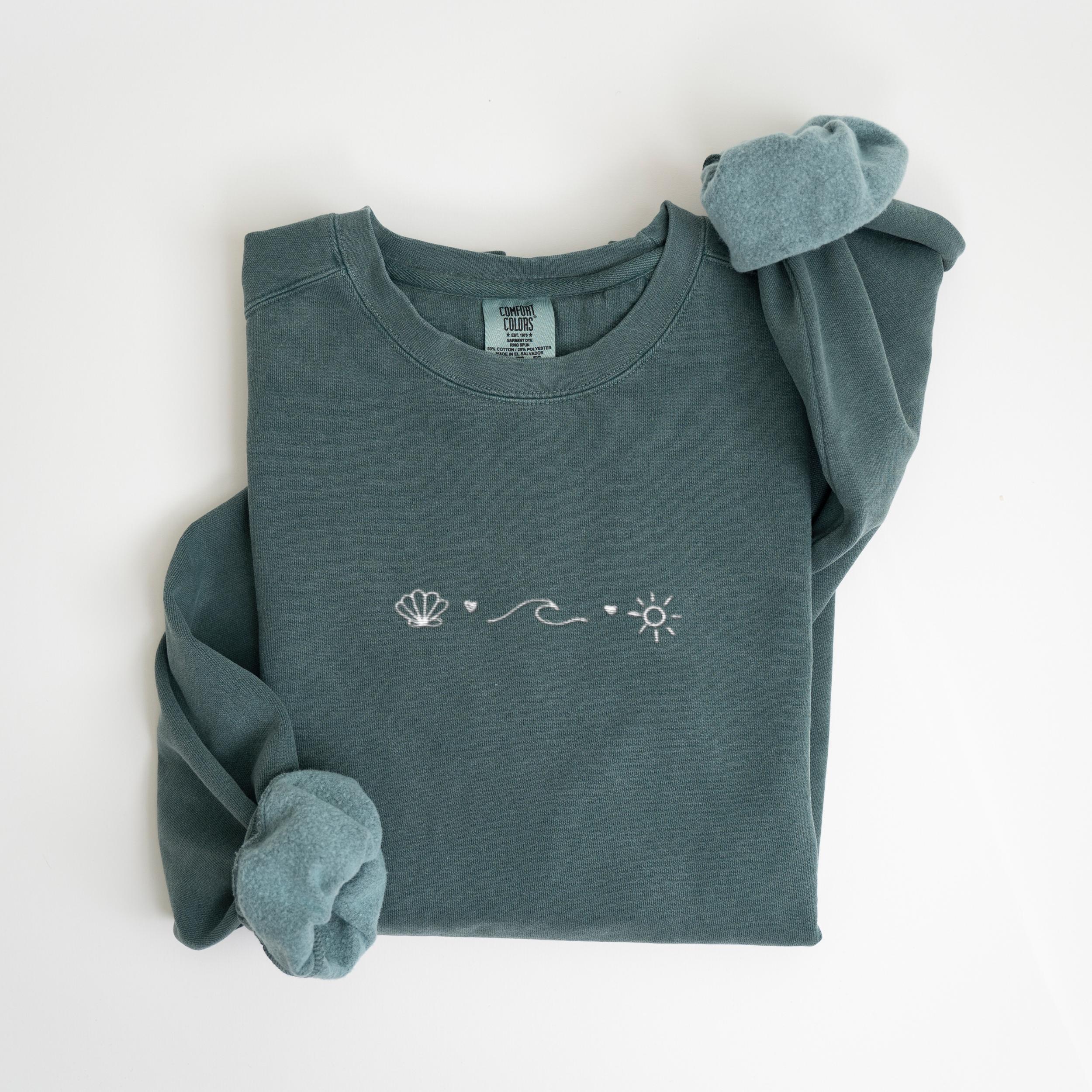 Ocean Lover Seashell Sweater