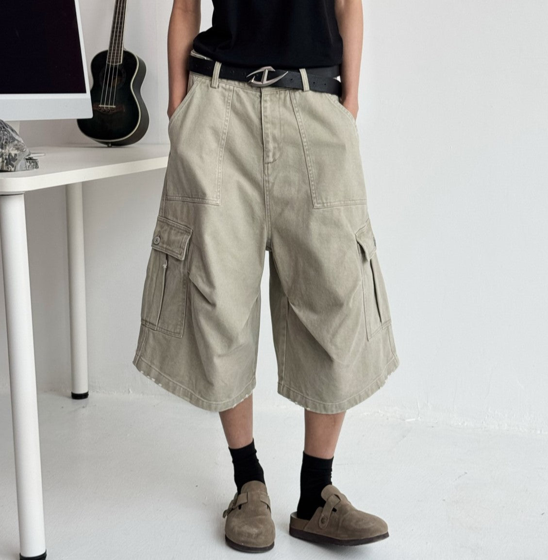 Adjustable Waist Cargo Shorts