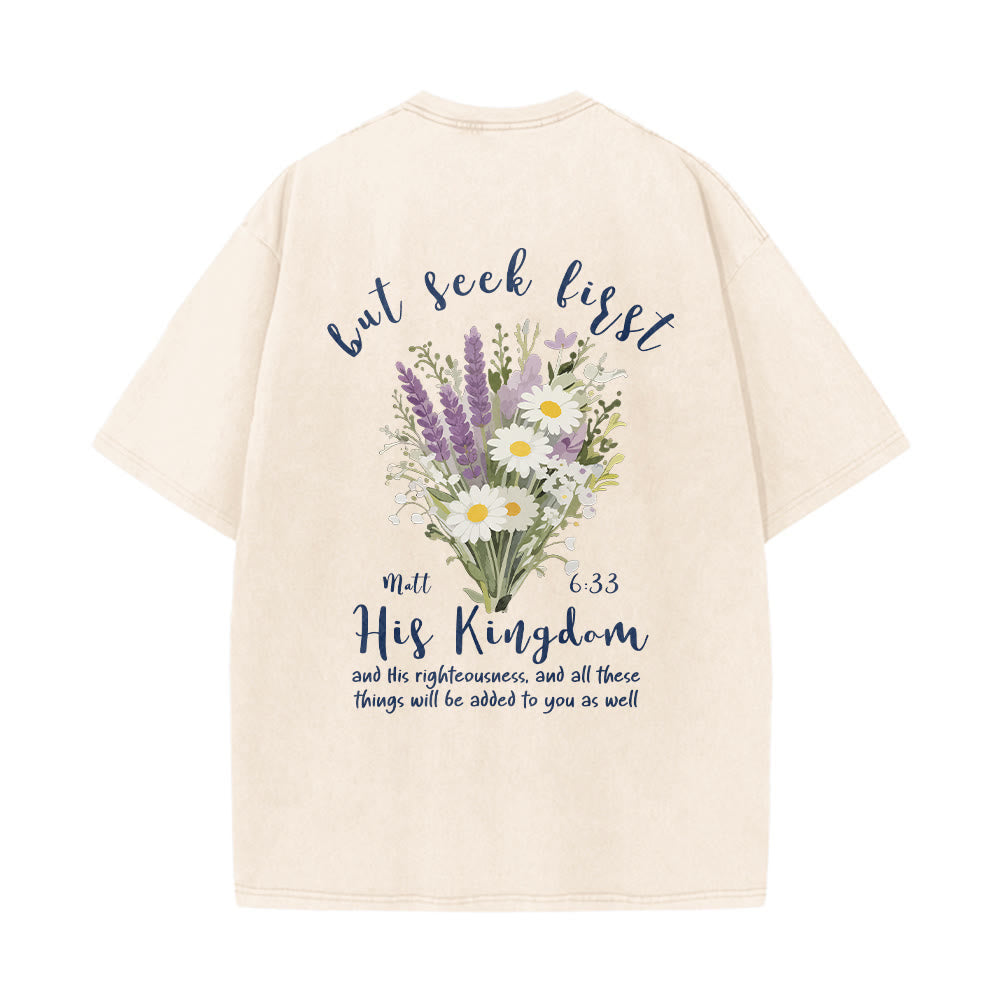 Christianartworkshop Tiny Lavender Daisy Bouquet Large Back Floral Arrangement Inspirational Verse Washed T-Shirt