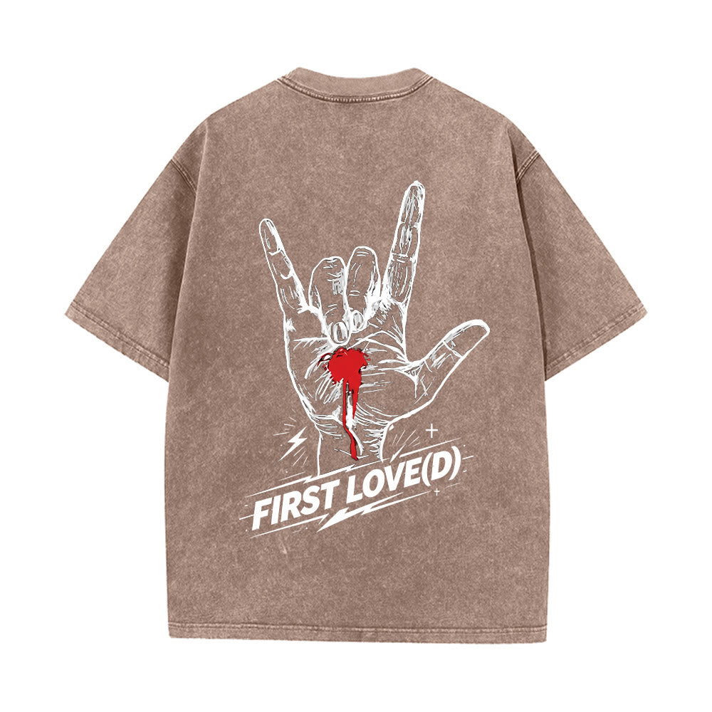 Christianartworkshop Grunge Rock Hand Bleeding Heart Graphic Arch Slogan Front Large First Love Letter Back Washed T-Shirt