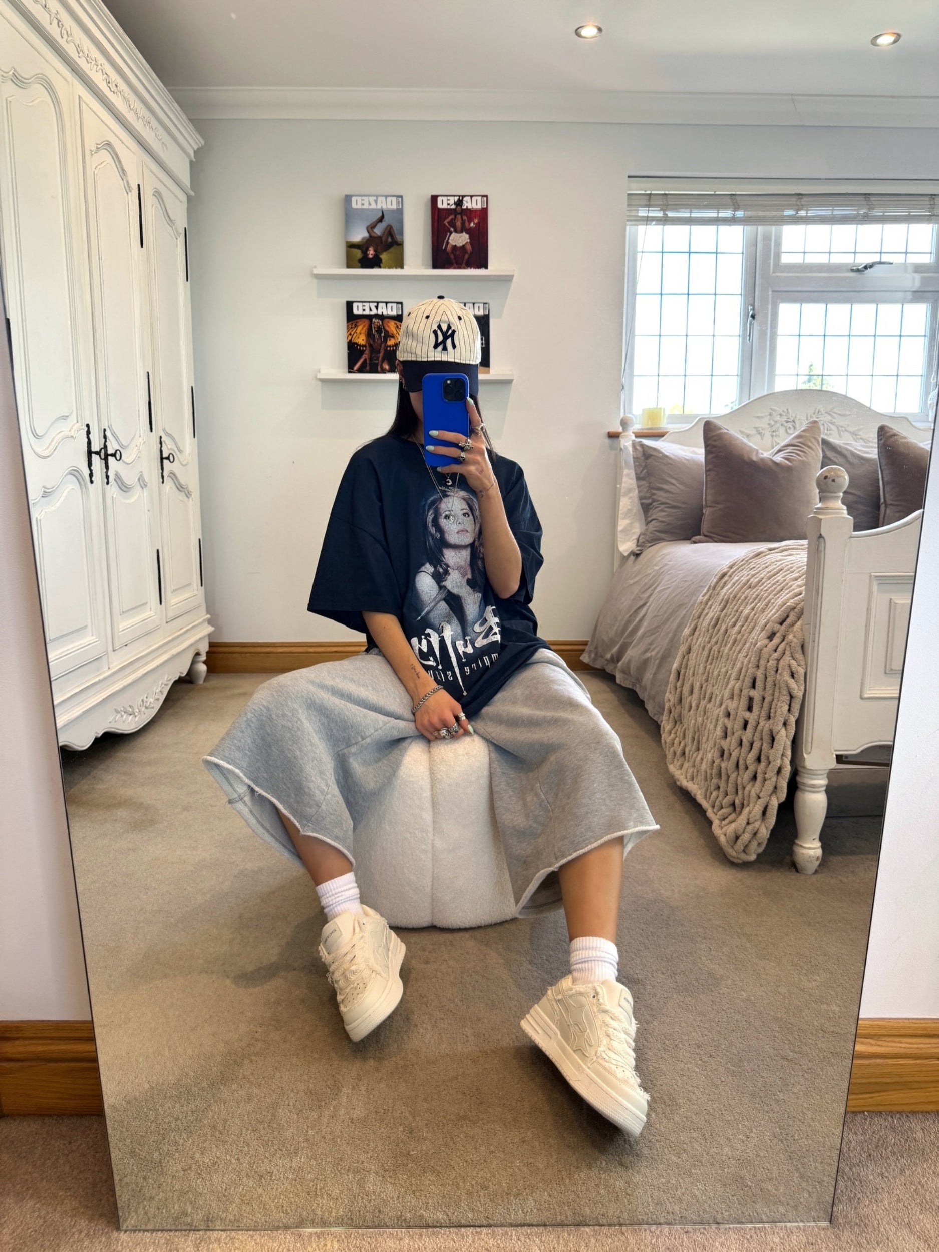 DCRB Broken Creme Sneakers