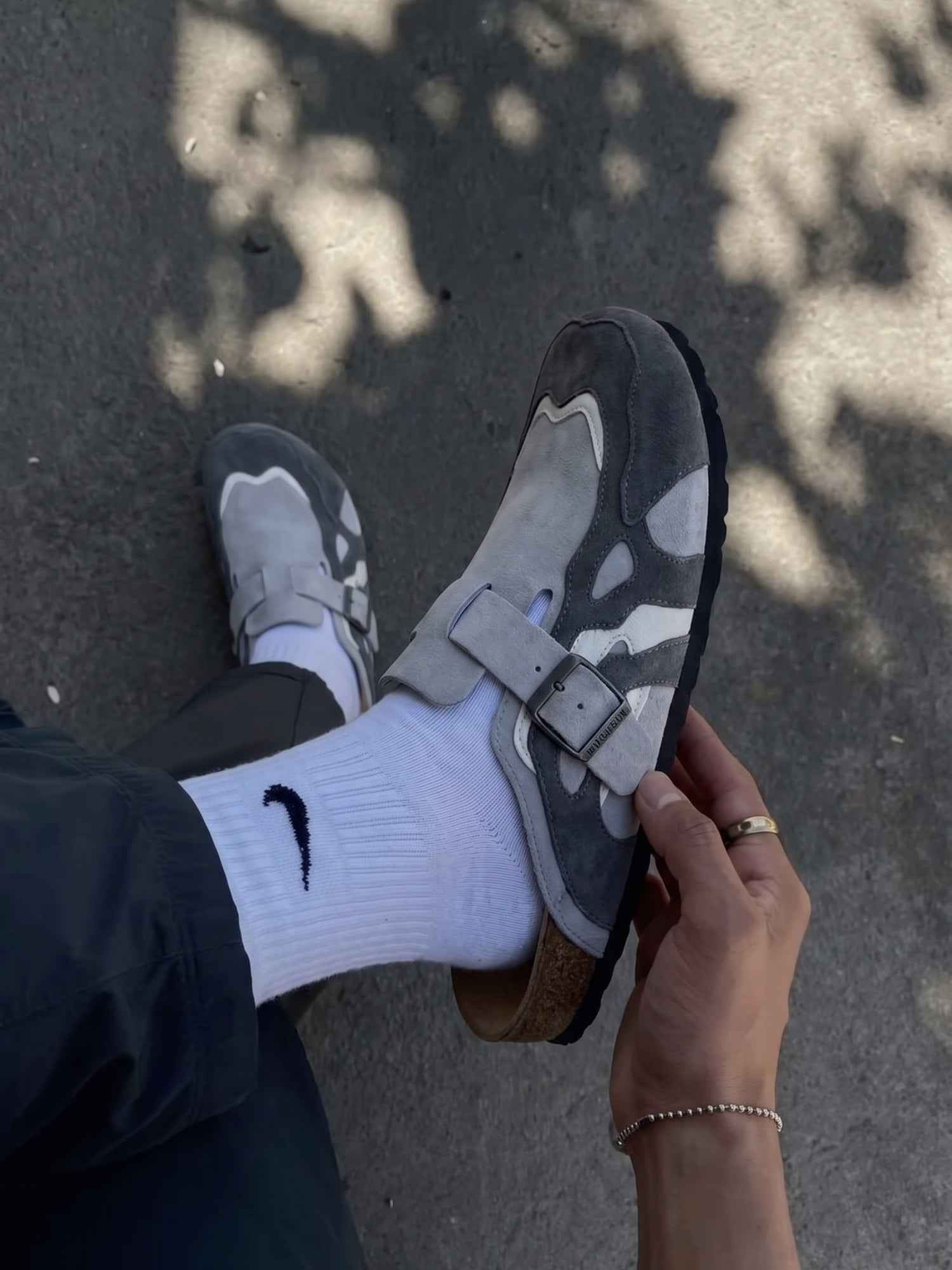 Wavey Clogs - Ash Grey