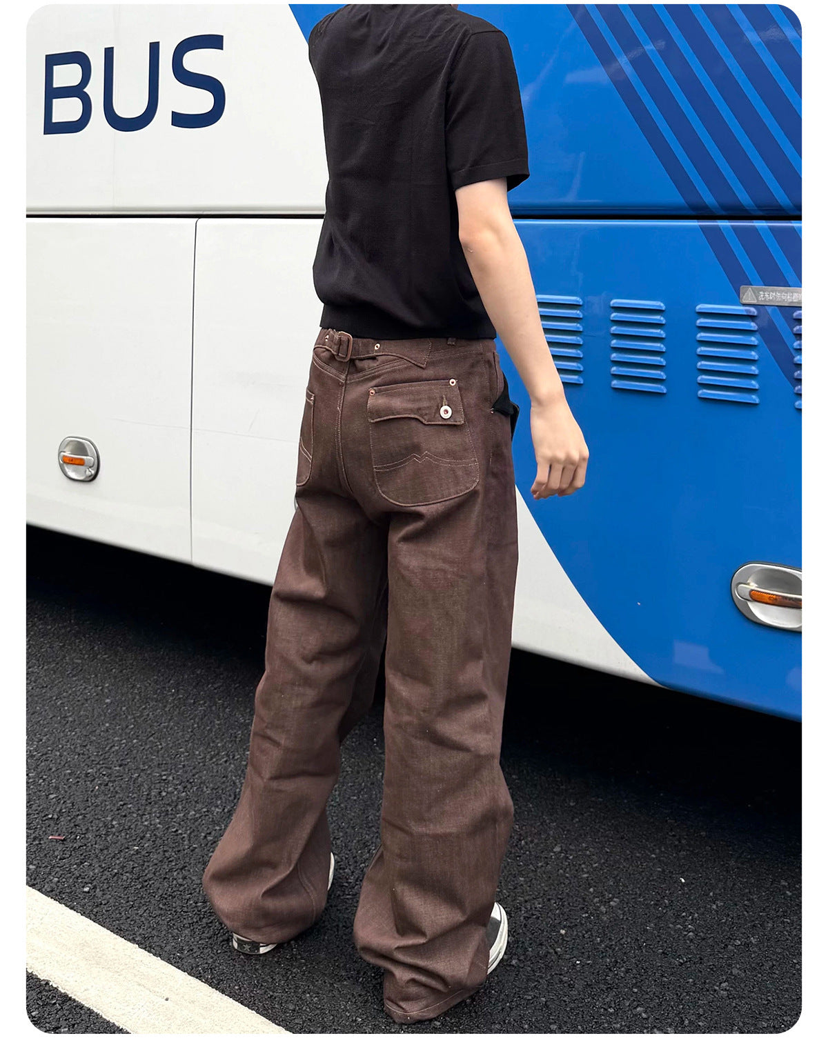 Cocoa Straight-Leg Jeans