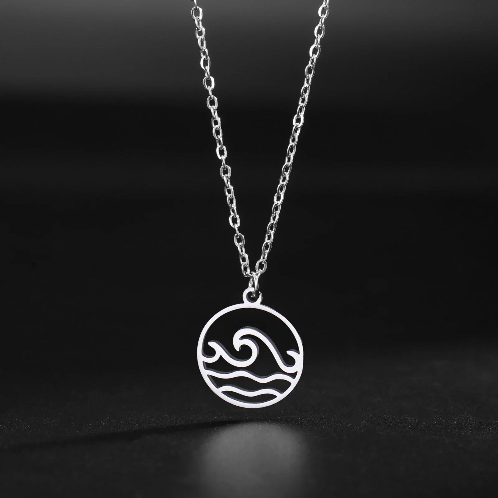 Sea Wave Necklance Print