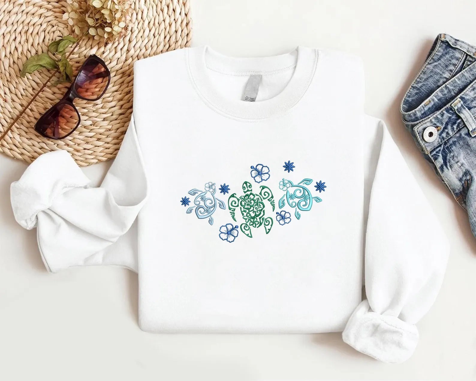 Sea Turtle Sweater V7